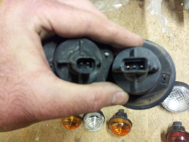 lr light plugs